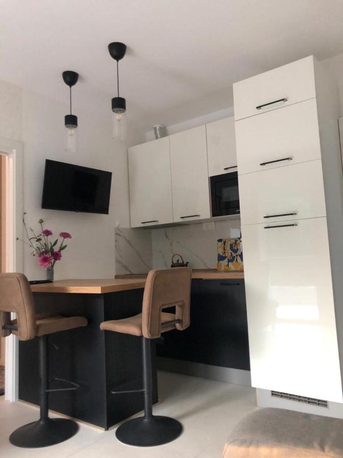 Apartment Lena Čižići Bagian luar foto