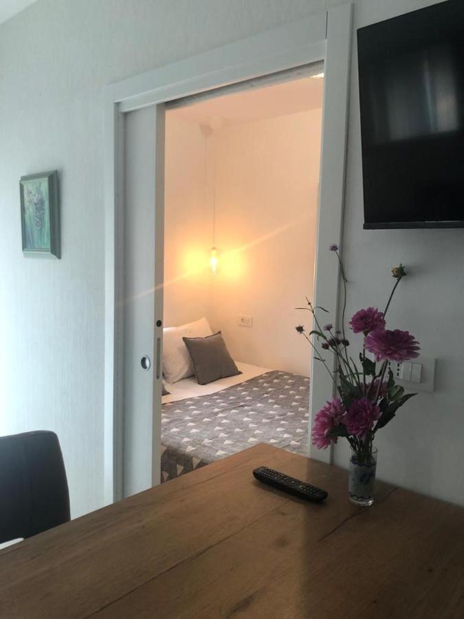 Apartment Lena Čižići Bagian luar foto