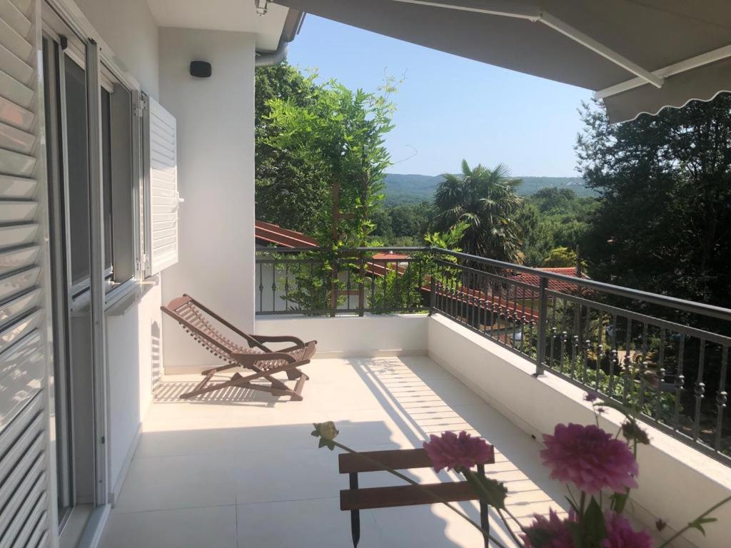 Apartment Lena Čižići Bagian luar foto